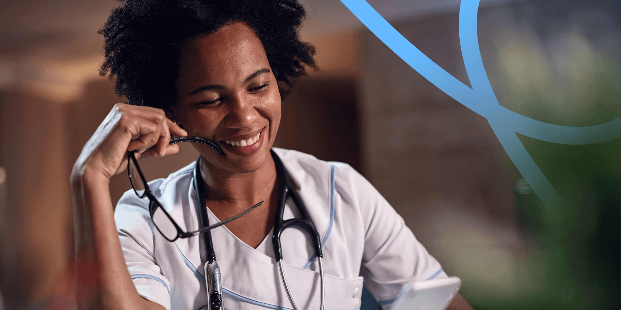 Engaging deskless workers requires a different approach to traditional ‘corporate’, office-focused internal comms. Here's a sample internal comms plan to help.